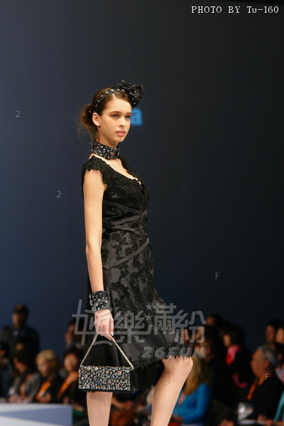 HKFW2010-D3M2_038.jpg