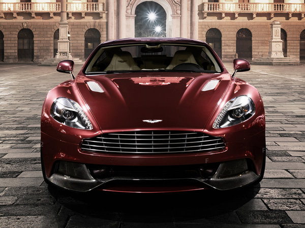 astonmartin_am-310-vanquish-2012_r21_jpg.jpg