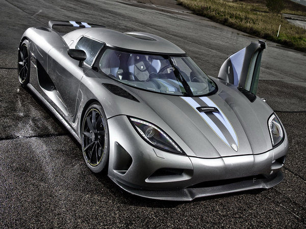 koenigsegg_agera-2010_r19.jpg