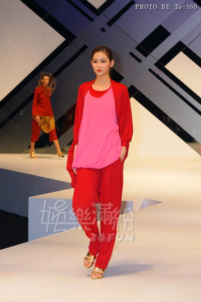 HKFW2010-D1M2_046.jpg