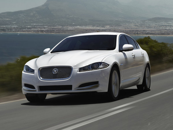 jaguar_xf-2011_r2_jpg.jpg