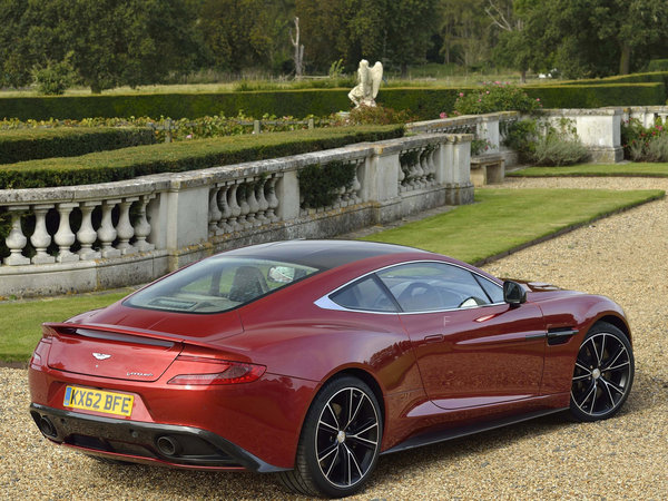 astonmartin_vanquish-uk-2012_r25_jpg.jpg