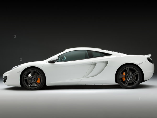 mclaren_mp4-12c-white-2011_r7.jpg