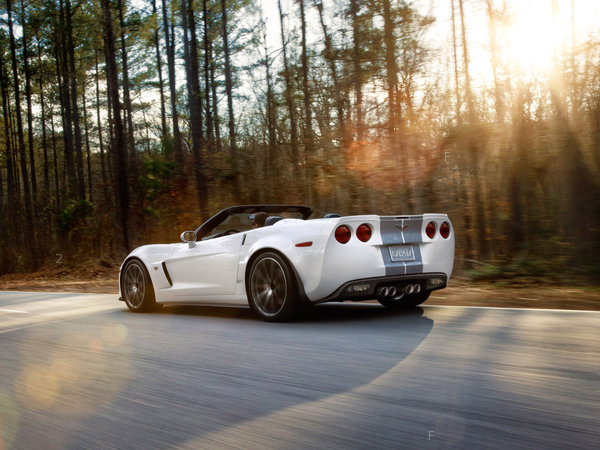 chevrolet_corvette-427-convertible-collector-edition-c6-2012_r5_jpg.jpg