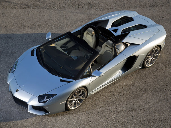 lamborghini_aventador-lp700-4-roadster-2013_r28_jpg.jpg