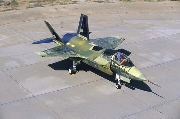 組裝出廠的F-35聯合攻擊機.jpg