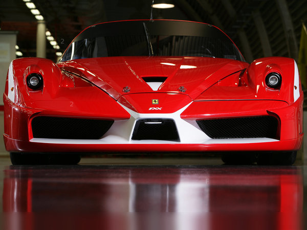 ferrari_fxx-evolution-2008_r2[1].jpg