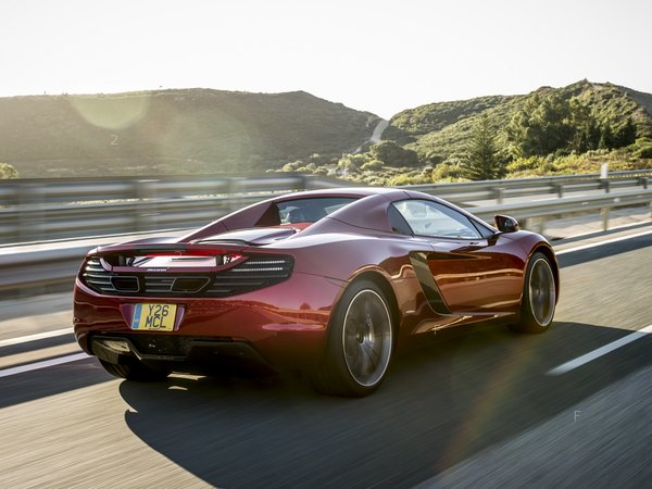 mclaren_mp4-12c-spider-usa-2012_r21_jpg.jpg