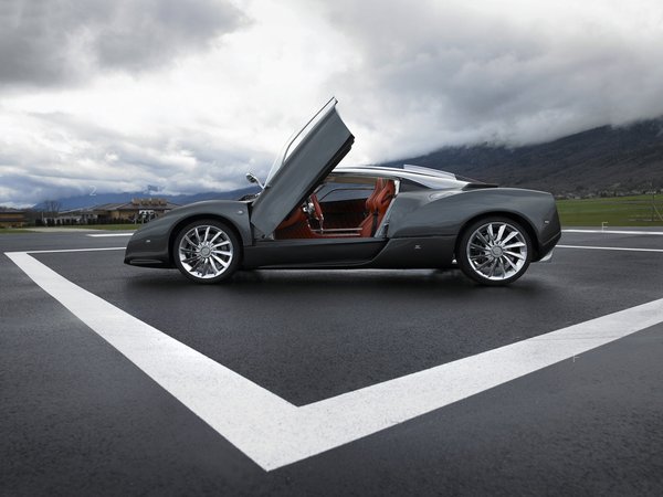 spyker_c12-zagato-2007_r3[1].jpg