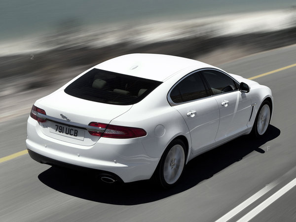 jaguar_xf-2011_r3_jpg.jpg